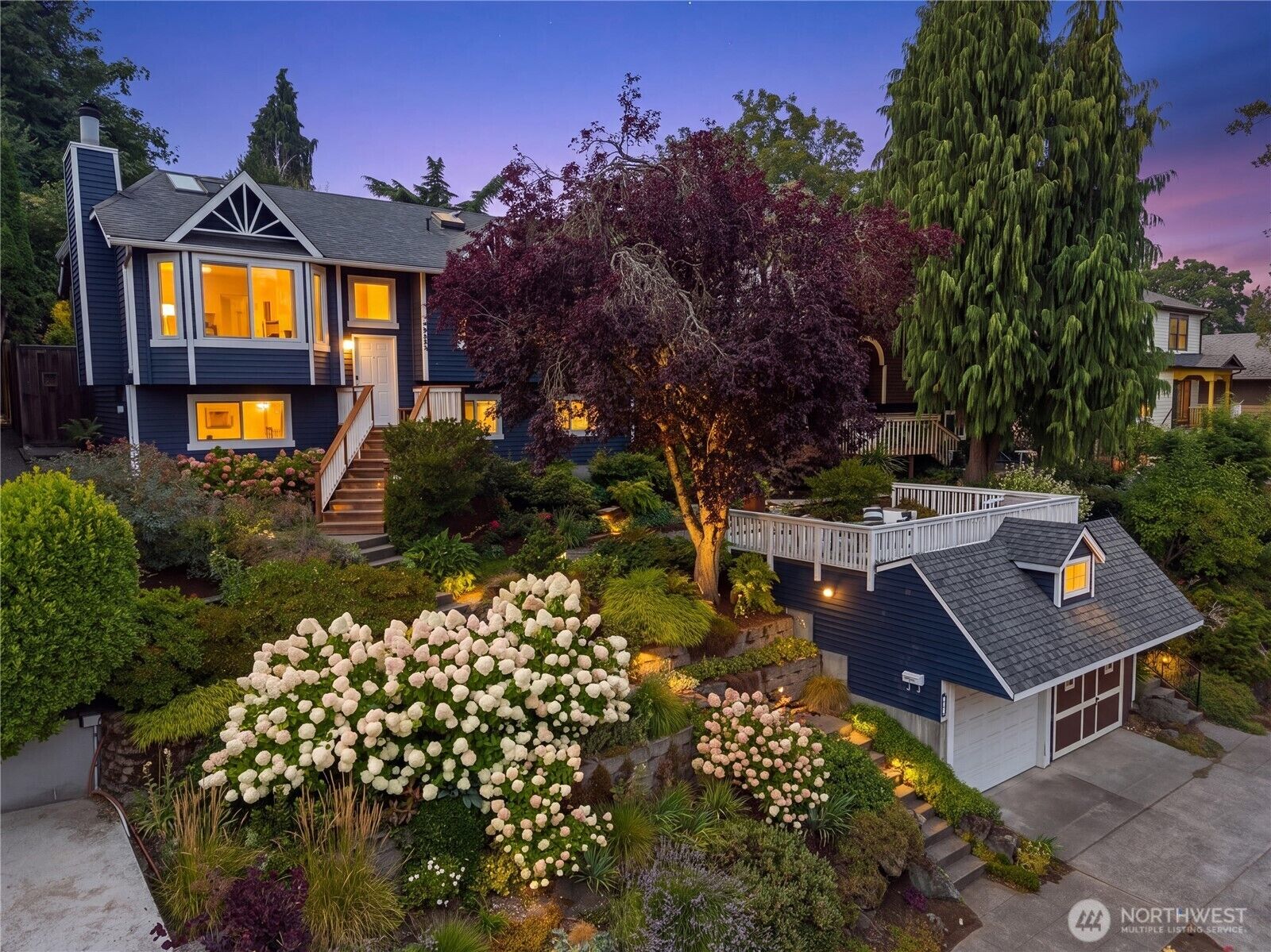 Property Photo: 507 31st Avenue WA 98122