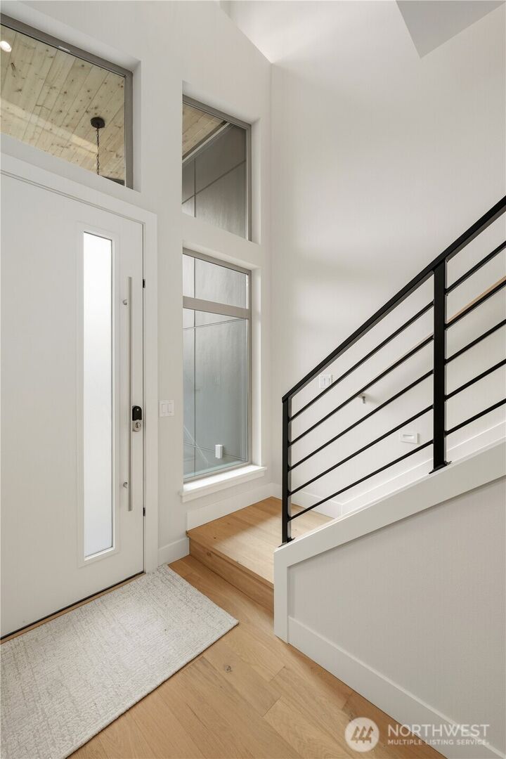 Property Photo: 12315 NE 70th Lane WA 98033