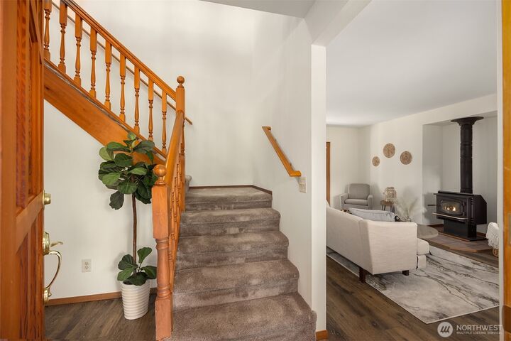 Property Photo:  7805  186th Street SW  WA 98026 