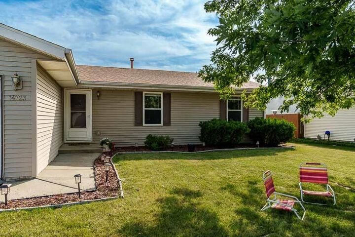 Property Photo: 14723 Hunters Way IL 61080
