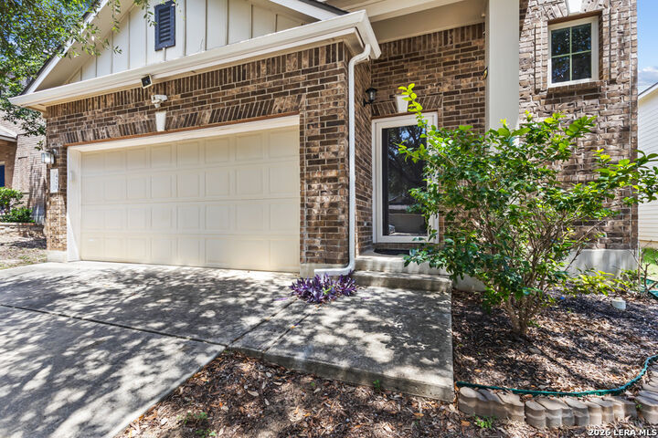 Property Photo:  426 Tequila Rnch  TX 78245 