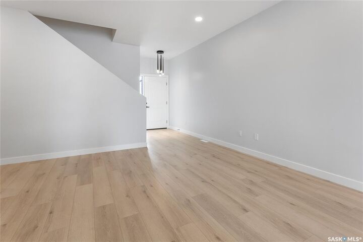 Property Photo: 371 Leskiw Bend SK S7V 1R5