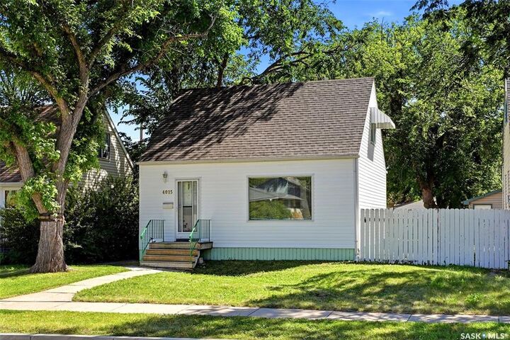 Property Photo: 4015 2nd Avenue SK S4T 0B3