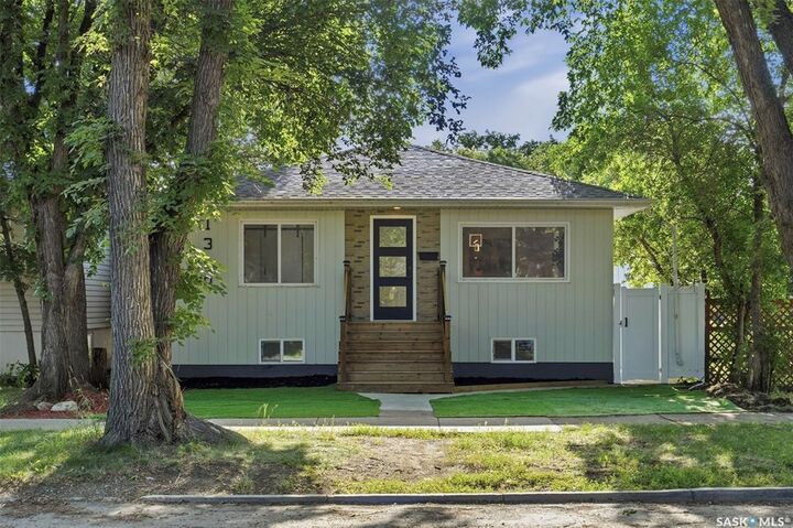 1310 B Avenue N — photo 1
