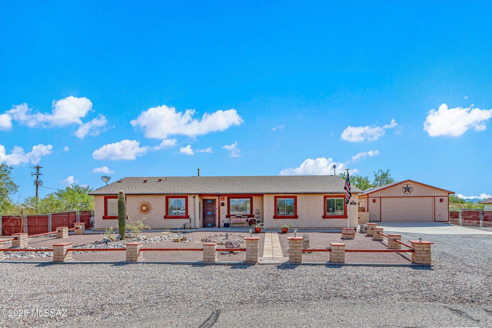 Property Photo: 16540 W Chital Road AZ 85653
