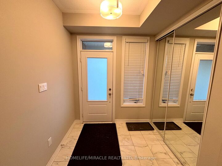 Property Photo: 113 Hartley Avenue 32 ON N3L 0K8