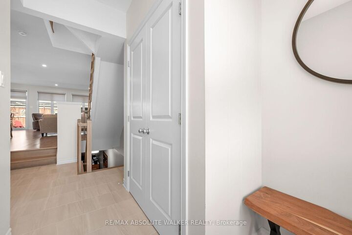 Property Photo:  2381 Goldhawk Drive  ON K2S 2X4 