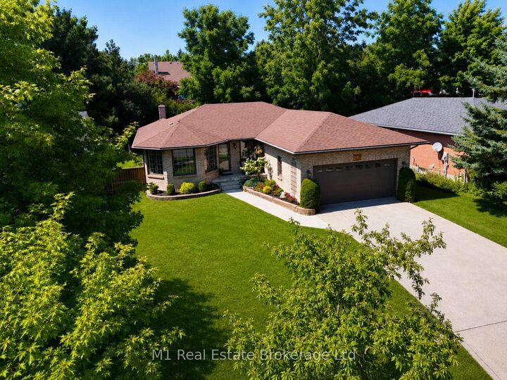 Property Photo: 294 Colborne Street ON N0B 1S0