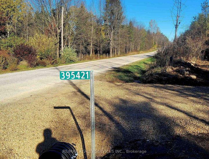 Property Photo:  395421 Concession 2 Road  ON N0H 2V0 