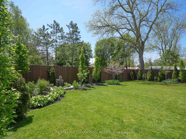 Property Photo: 97 Nelson Street W ON L9R 1H1