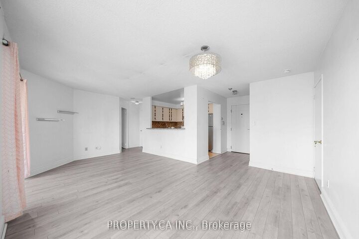 Property Photo: 2267 Lake Shore Boulevard W 526 ON M8V 3X2