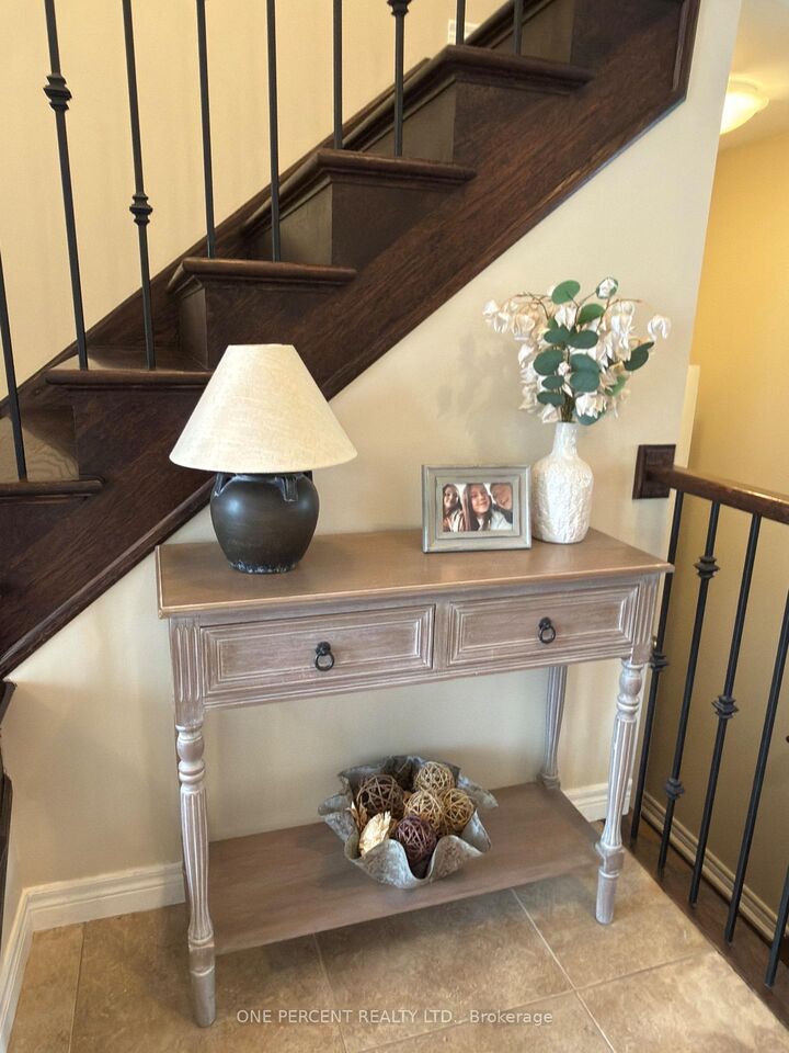 Property Photo: 4871 Northgate Crescent ON L0R 1B9