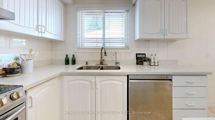 Property Photo:  93 Clark Avenue Main Floor  ON L3T 1S7 