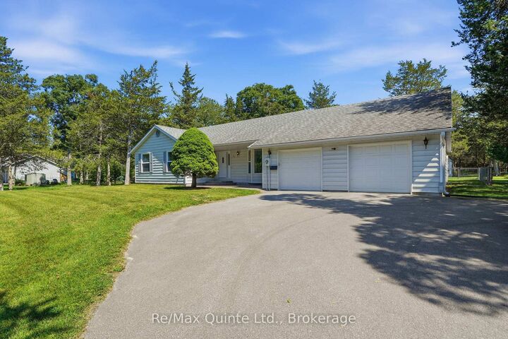 Property Photo: 1076 Massassauga Road ON K8N 4Z7