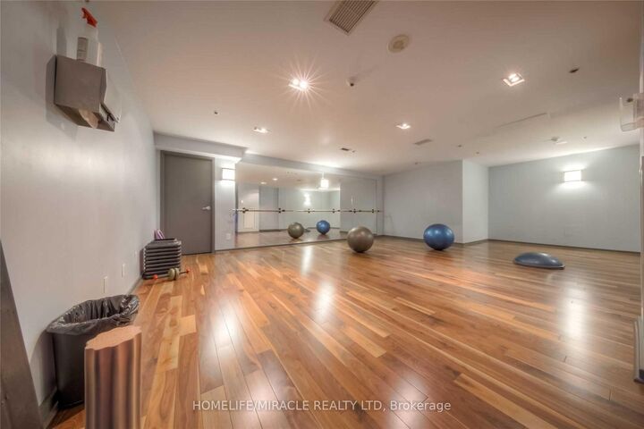 Property Photo: 231 Fort York Boulevard 2310 ON M5V 1B1