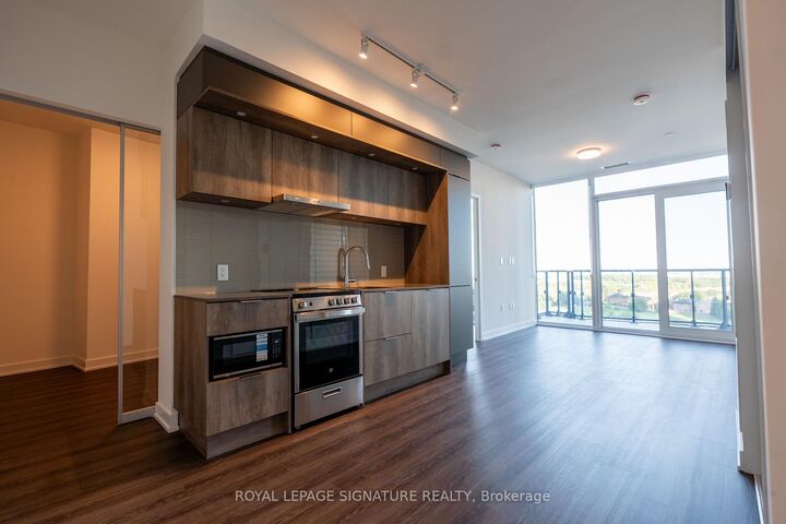 Photo de la propriété: 448 Burnhamthorpe Road W 612 ON L5B 0R4