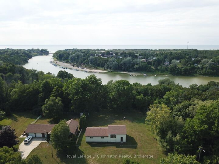270 Edward Street — photo 1