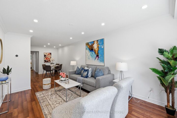 Property Photo: 2600 Lundene Road ON L5J 1P8