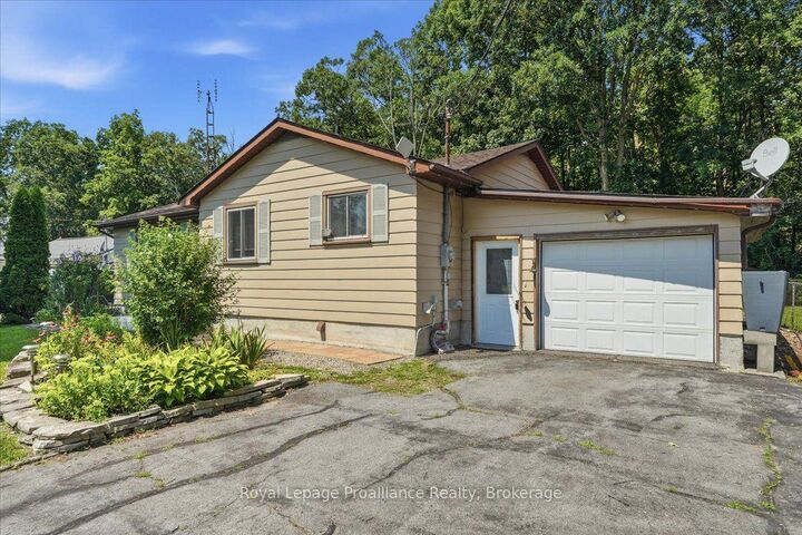 Property Photo: 505 County Road 8 N/A ON K7R 3K6