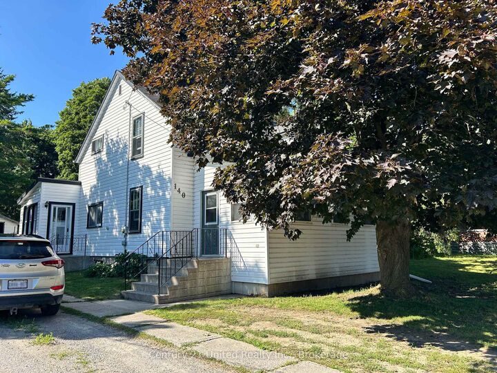140 Queen Street — photo 1