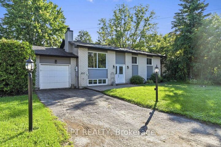 Property Photo: 209 Bridge Street N ON K0G 1J0