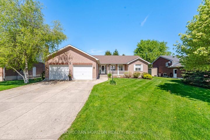 71 Grayview Drive — photo 1