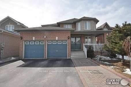 Property Photo:  10 Sprucelands Avenue  ON L6R 1M5 