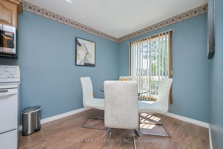 Property Photo: 2 Lindridge Avenue ON L6S 3W9