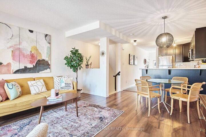 Property Photo: 2625 Longfields Drive ON K2J 1S3