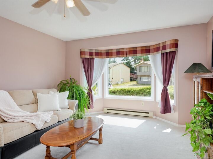 Property Photo: 1867 Deborah Dr BC V9L 5A5