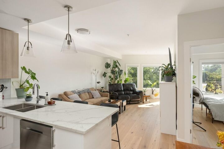 Property Photo: 7098 Wallace Dr #306 BC V8M 1G9