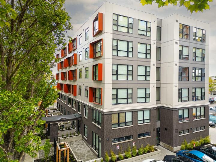 Property Photo:  629 Speed Ave #205  BC V8Z 1A5 