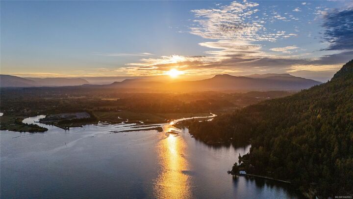 Property Photo: 939 Khenipsen Rd BC V9L 5L3
