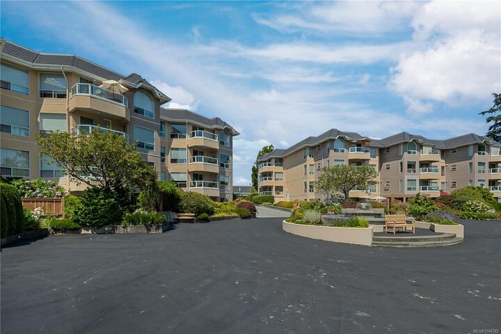 Property Photo: 2600 Ferguson Rd #4164 BC V8N 2C1