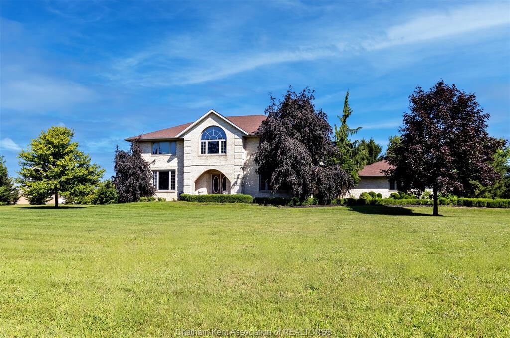 Property Photo: 23356 Dew Drop Road ON N0P 2K0