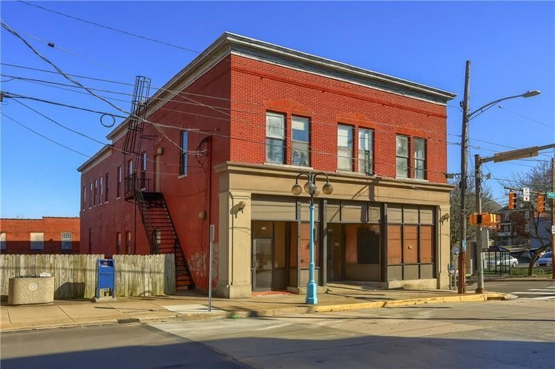 Property Photo: 570 Miller Ave 7 PA 15025