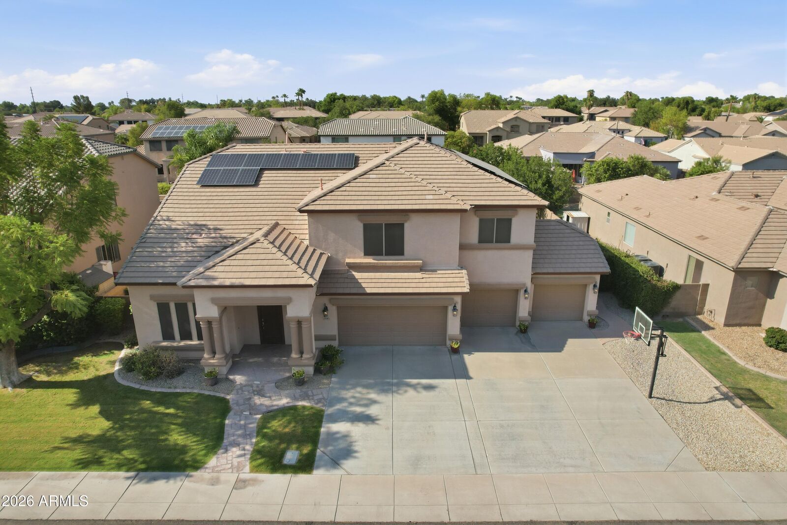 Property Photo: 2130 E Virgo Place AZ 85249
