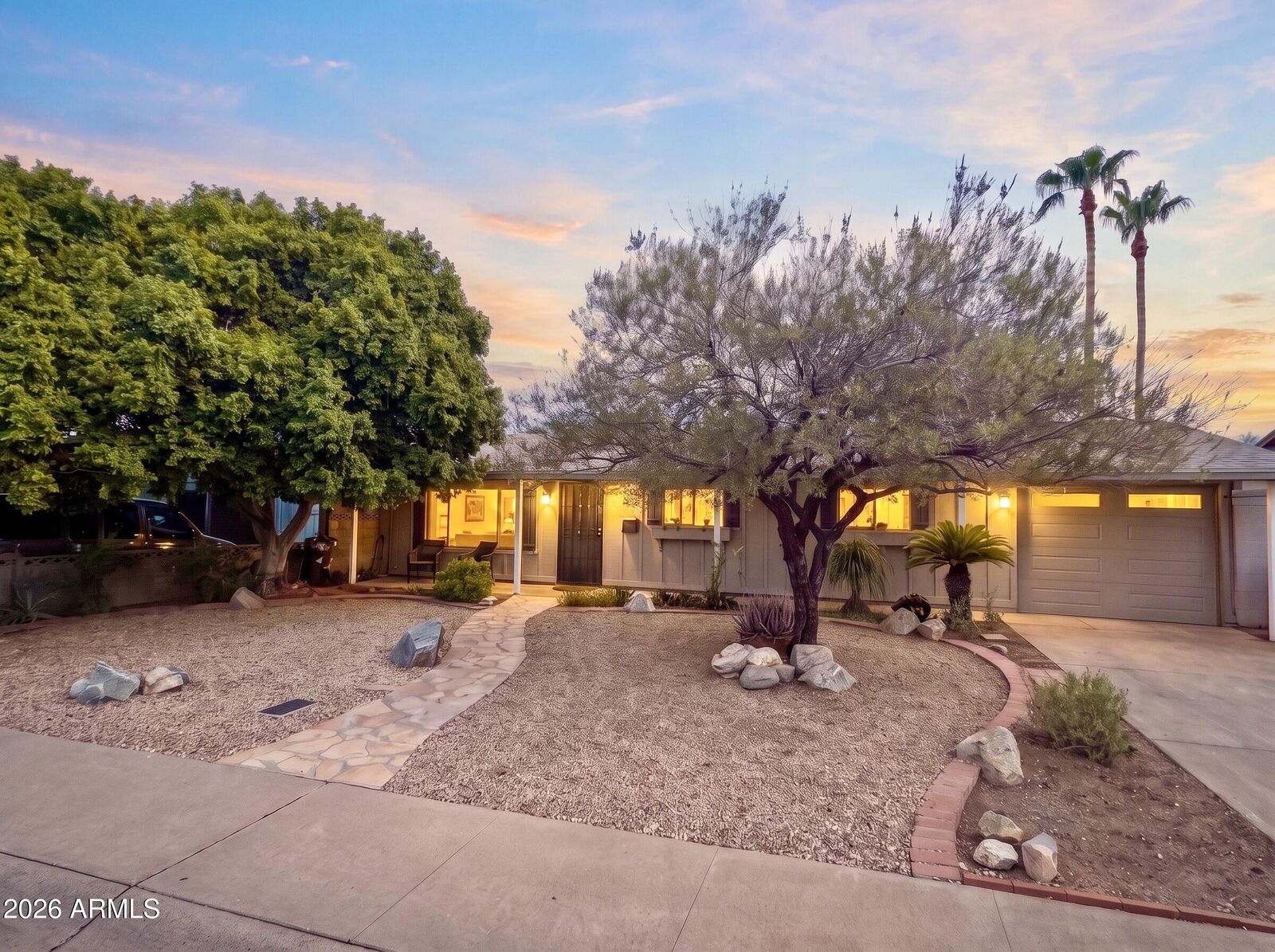 Property Photo:  333 E Taylor Street  AZ 85288 