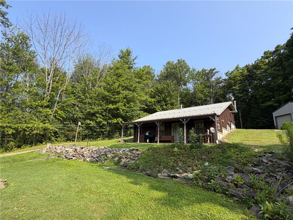 Property Photo:  7196 Cloverleaf Road  NY 14711 