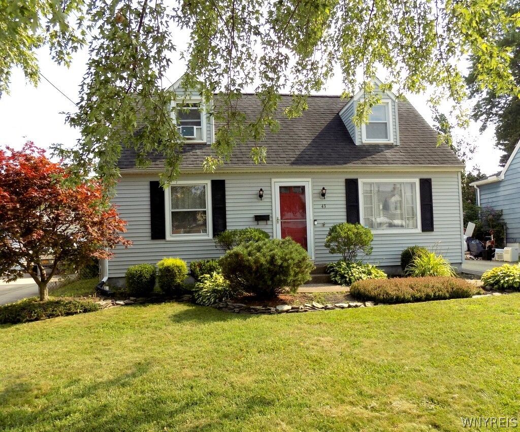 Property Photo: 43 Freda Avenue NY 14225
