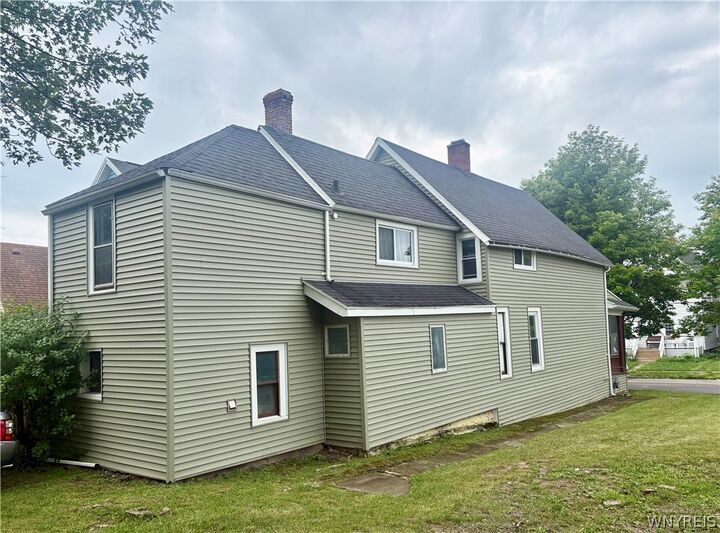 Property Photo: 111 Hawley Street NY 14213