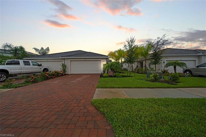 Property Photo: 2356 Dragonfruit Way FL 34120