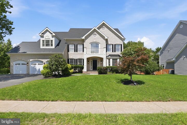 Property Photo:  18426 Rim Rock Circle  VA 20176 