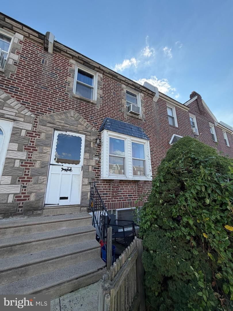 Property Photo: 4538 Loring Street PA 19136
