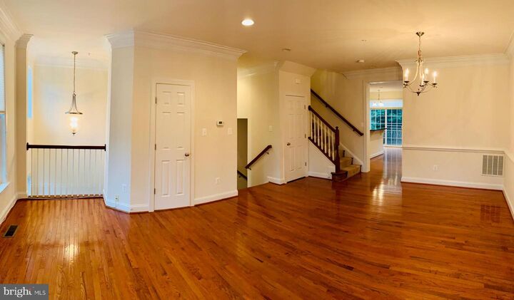 Property Photo: 2094 Hutchison Grove Court VA 22043