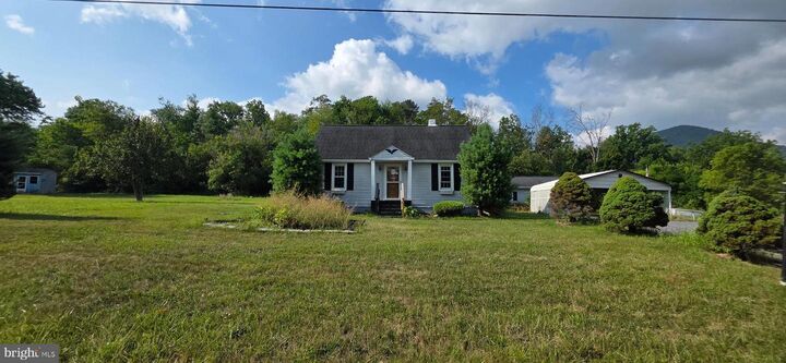 Property Photo:  6157 Strasburg Road  VA 22657 