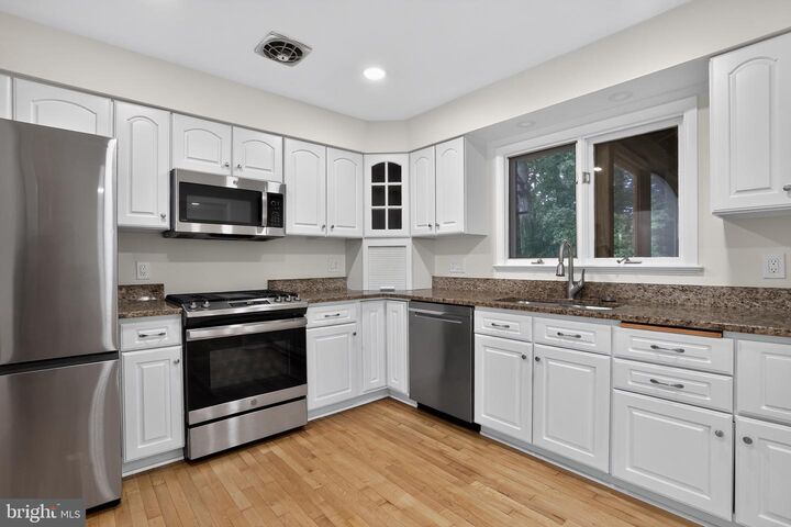 Property Photo:  14521 Lock Drive  VA 20120 