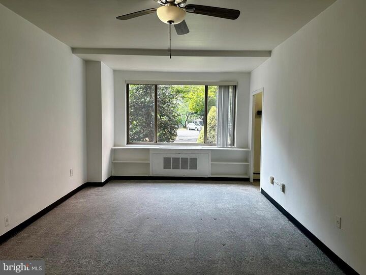 Property Photo: 1121 Arlington Boulevard 139 VA 22209