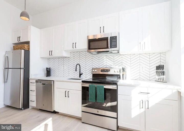 Property Photo: 415 Saint Paul Street 401 MD 21202