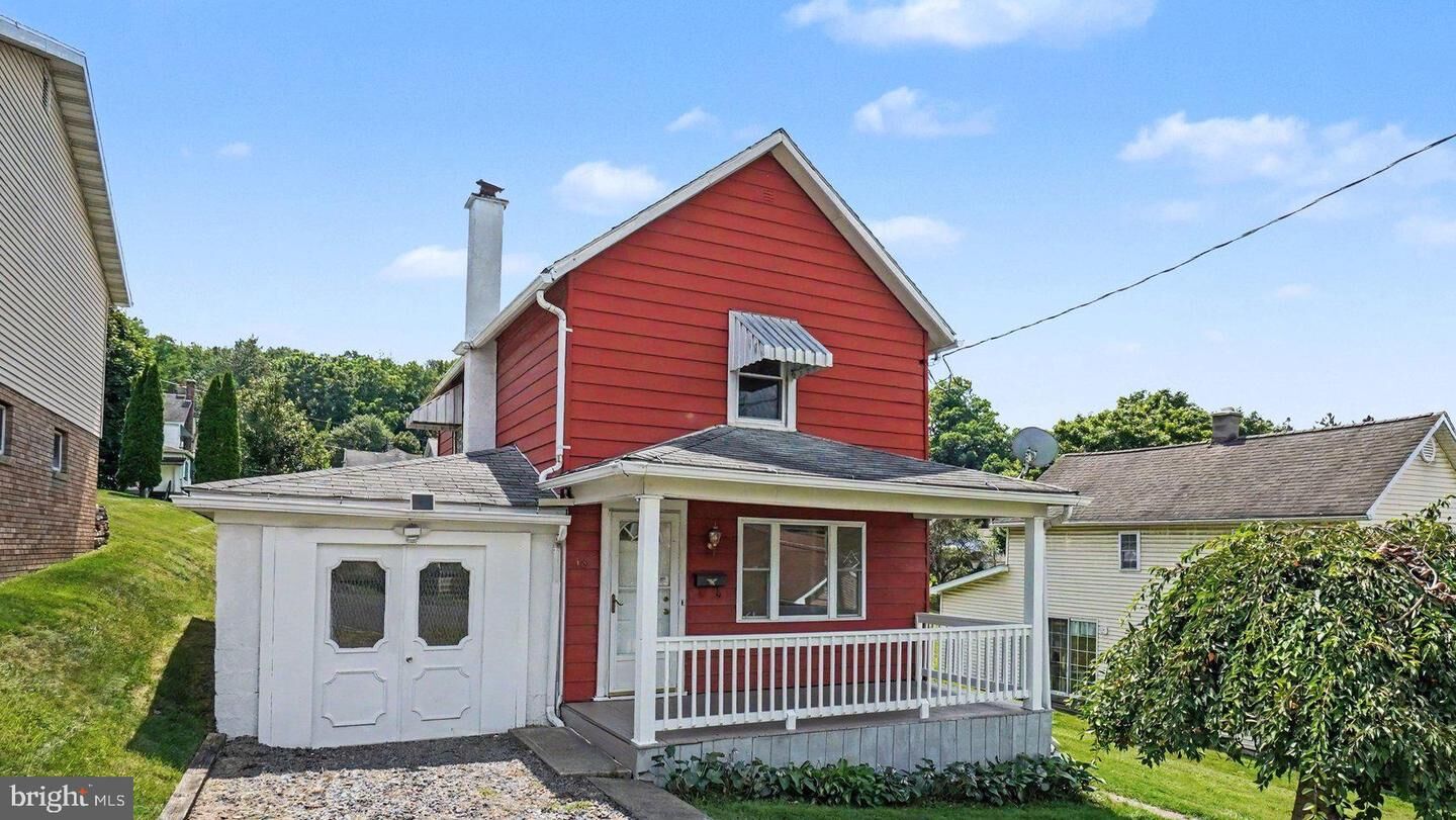 Property Photo:  18 Gruver Street  PA 18634 